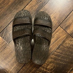 Dark brown sandals
